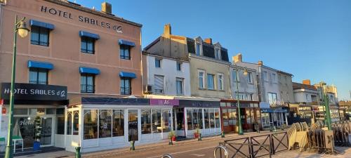 Hôtel SABLES D'O et son restaurant LE 16 BIS