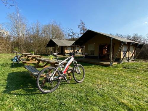 Tentes du Cheslez - 4 à 12 pers gîte à louer Fraire