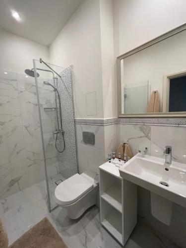Two-Bedroom Apartment image 3