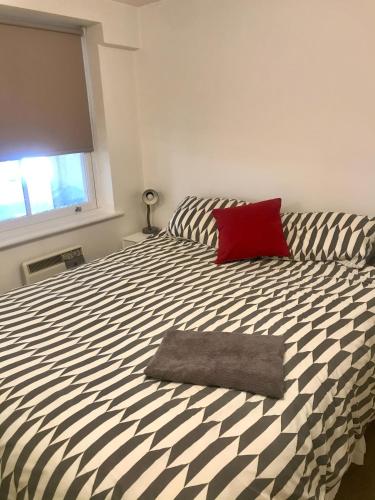 2 Bedroom 2 Double beds Kitchen 2Baths Parking 4