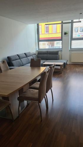 Familien-Ferienwohnung Fiwa FeWo-4 - Apartment - Pirmasens