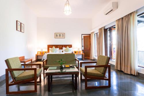 Saraca Resort & Spa Corbett photo 3