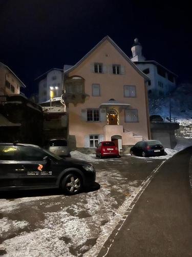 Viesnīcas āriene, Ferienwohnung in den Bergen in Albula