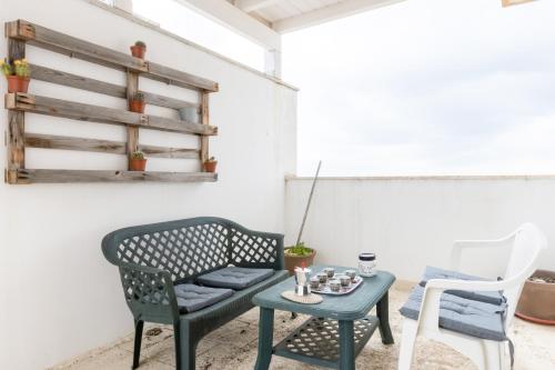 Balcony/terrace, GuestHost - Lecce Colorful Flat with terrace & parking in Taranto