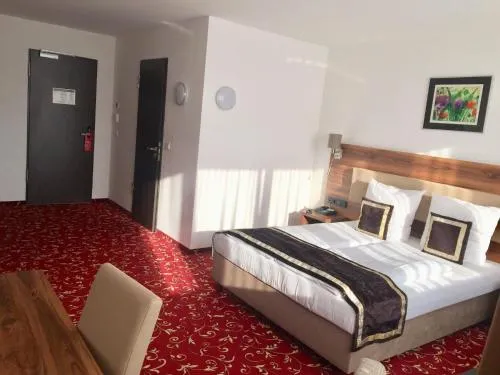 Hotel Luna in Offenbach, Deutschland