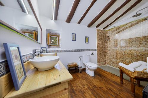 B&B Mas Torrencito Pet Friendly - 샤워실