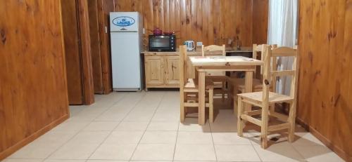 Létesítmények, Complejo cabañas el paraje (Complejo cabanas el paraje) in Ranchos