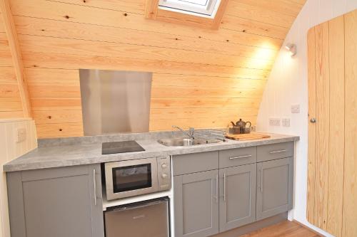 Chequers Inn - image 5