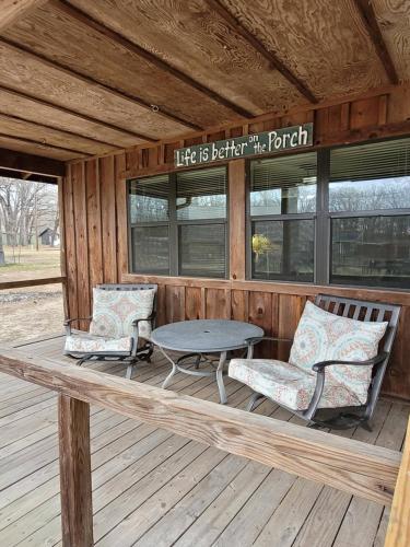 The Cedar Porch - Mabank