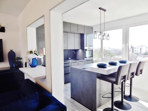 ห้องครัว, Apartments CVITA Holiday in เซเชโว โรกอซนิคโก