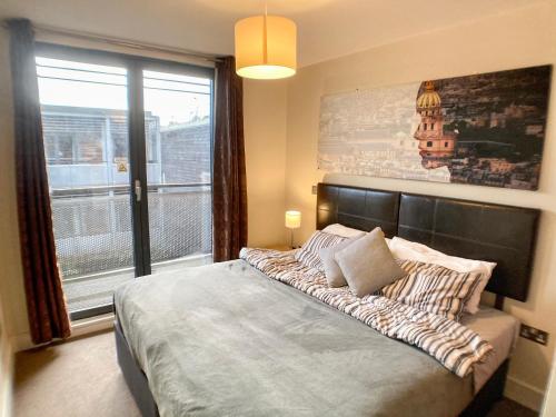 Picture of The Arcadian, Birmingham City Centre, By Lark Accommodation Cosy 1-Bedroom Flat