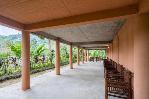 Balcony/terrace, Panhou Retreat in Hoang Su Phi