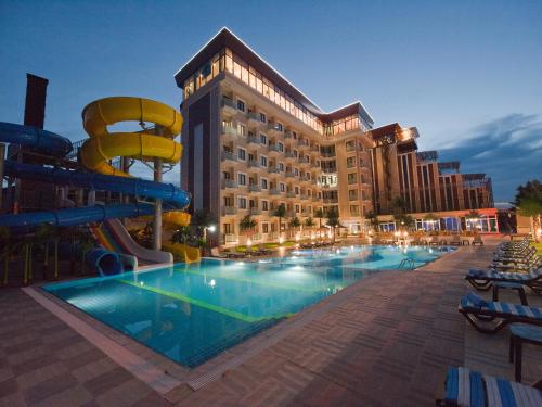 Elegance Resort Hotel & SPA Wellness-Aqua