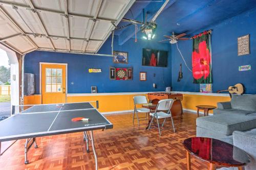 Pet-Friendly Richmond Area Home with Game Room!