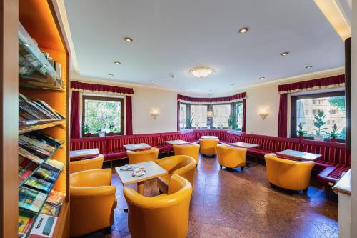Hotel-Pension Strolz – Mayrhofen, IL