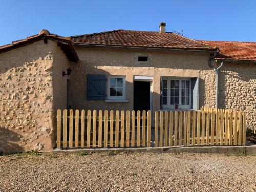 Studio indépendant à Brantôme en Périgord