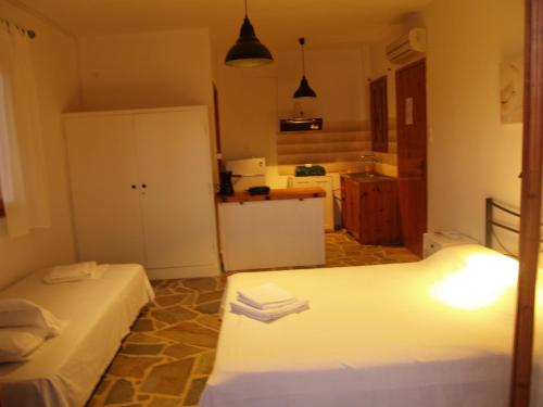  Mandalena's in Souvala