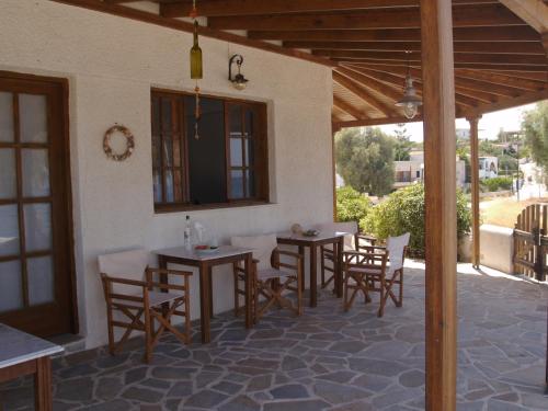  Mandalena's in Souvala