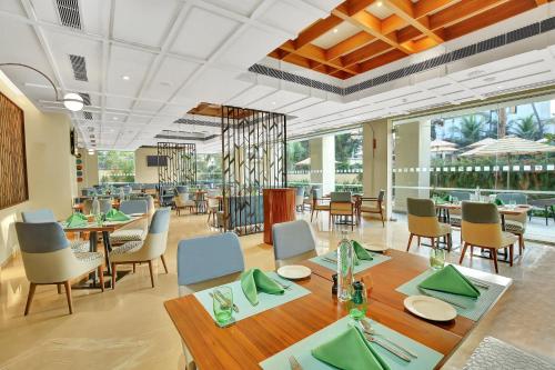 餐廳, Holiday Inn Goa Candolim By IHG in 恰恩多利姆