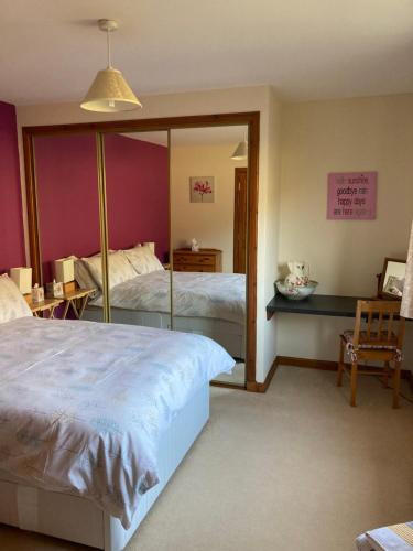 Picture of Springbank Apartment - Sleeps 4 - Pet Friendly