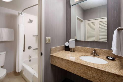 Sonesta Select Laguna Hills Irvine Spectrum - image 7