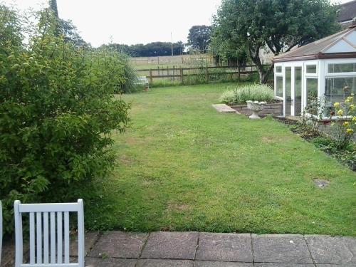 Kert, Yew Tree View in Marnhull