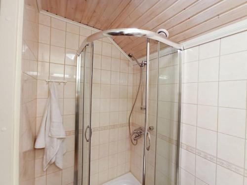 Bathroom, Cosy Loft in Ala-Malmi