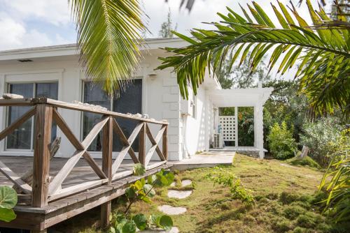 . Med Point by Eleuthera Vacation Rentals