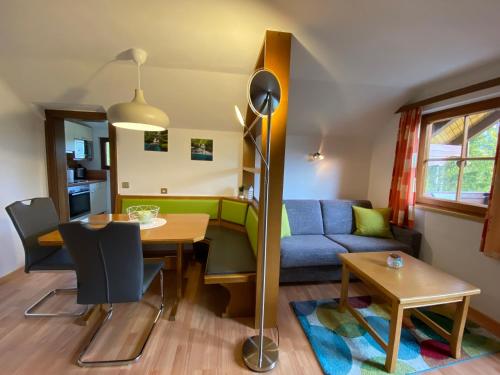 Alpenblick Apartments - image 3