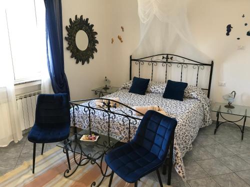 Zia Yaya Room Type - Deluxe Double Room with Side Sea View