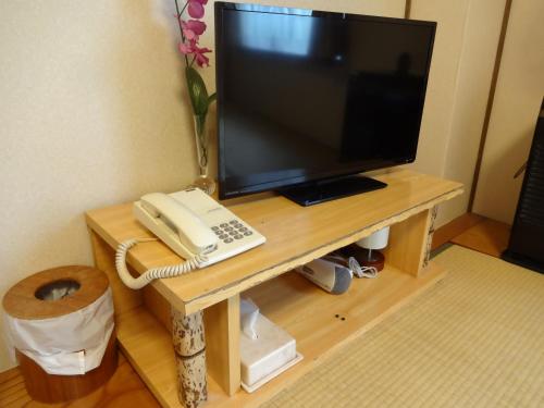 Okunikko Park Lodge Miyama Okunikko Park Lodge Miyama is perfectly located for both business and leisure guests in Nikko. The property offers a wide range of amenities and perks to ensure you have a great time. Service-minded s