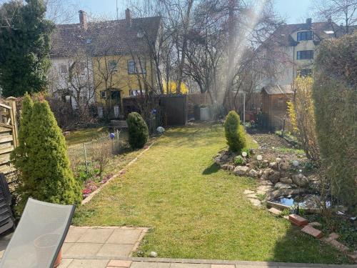 Gemütliche Privatzimmer mit geteiltem Bad, Küche und Garten, Mnichov (fotografie 8)