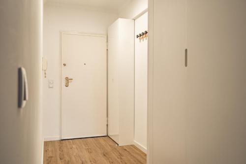 Akicity Penha Ebony - image 21