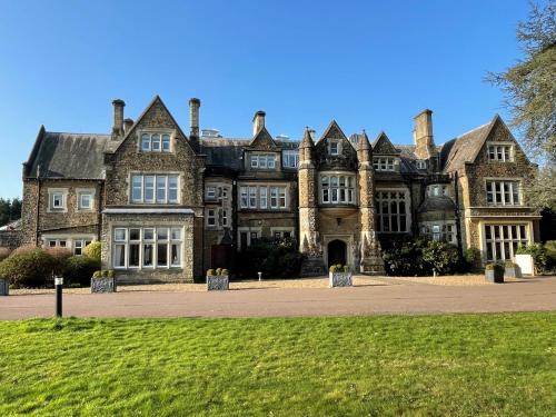 Hartsfield Manor - image 6