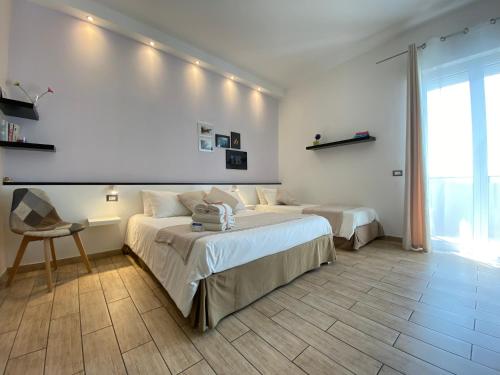 Superior Triple Room image 8