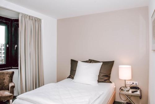1 twin bed