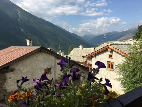 Vaade, Il Nido delle Rondini Balboutet in Usseaux
