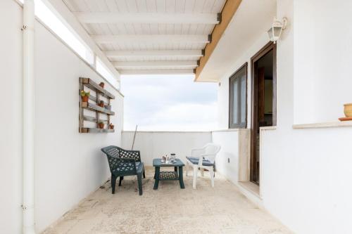 Balcony/terrace, GuestHost - Lecce Colorful Flat with terrace & parking in Taranto