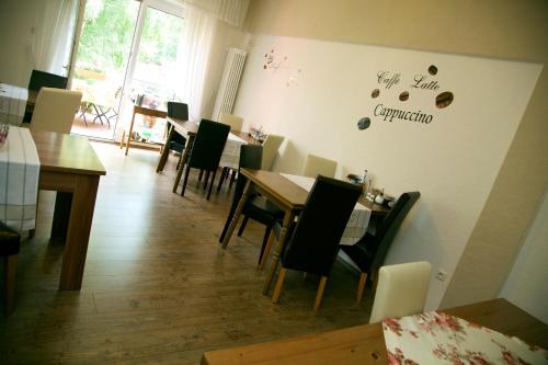 Hotel Hoffmann - image 11