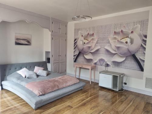 1 queen bed