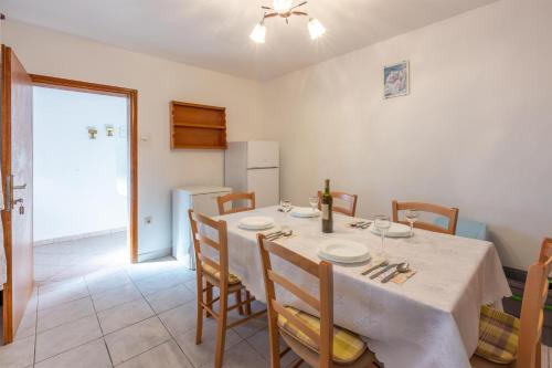 Apartments Josip - image 8