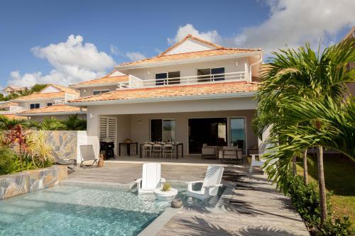 Eden Roc Villas