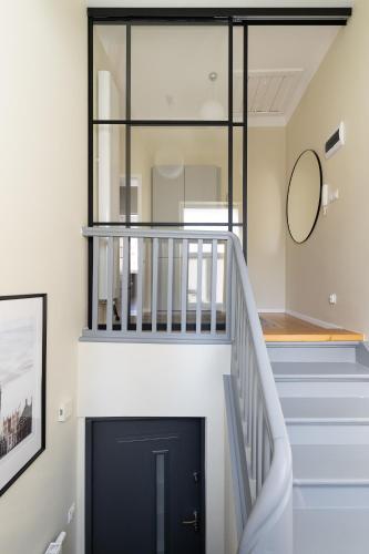 London - Cozy City Stay by Lion Apartments Sopot - image 4