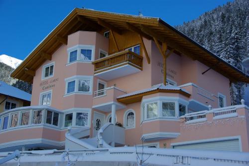 Hotel Garni Corinna Ischgl