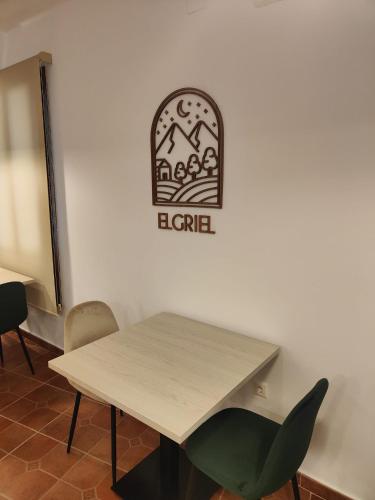 Hostal EL GRIEL NO DISPONEMOS DE RECEPCIÓN FÍSICA