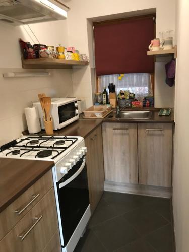 Pitypang Apartman in คาสเตลิเคิร์ต