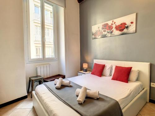 Apartment image 9