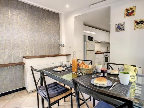Apartment image 5