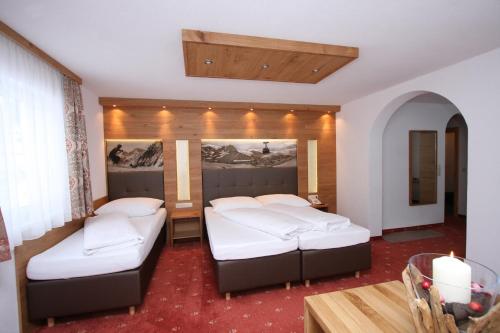 Hotel Garni Corinna – Ischgl, MO