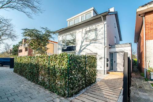 Marley’s Beachhouse - Luxury Guest Room with balcony in Zandvoort